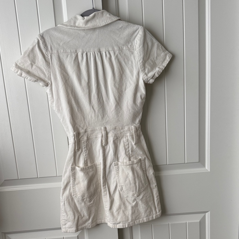 Show Me Your MuMu Ivory Short Sleeve dress - Picture 4 of 4